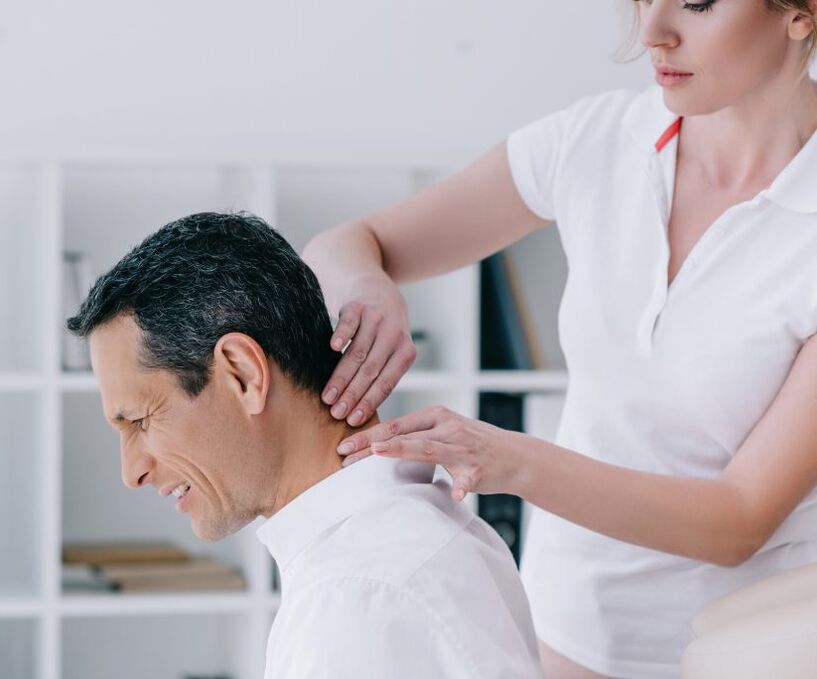 A masaxe da columna cervical
